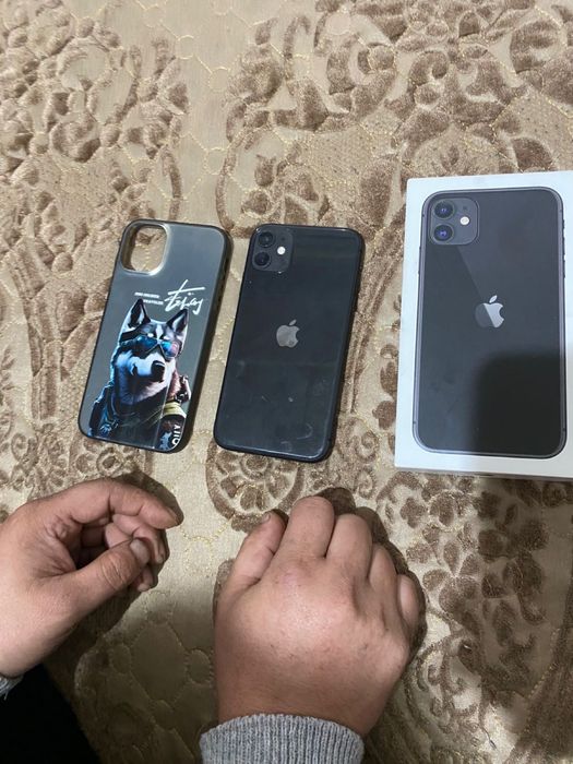 Айфон 11 128гв срочно или обмен