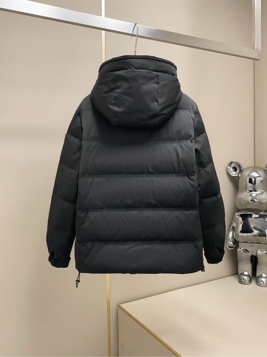 Geaca Fendi , calitate premium , pe comanda , noua , XL