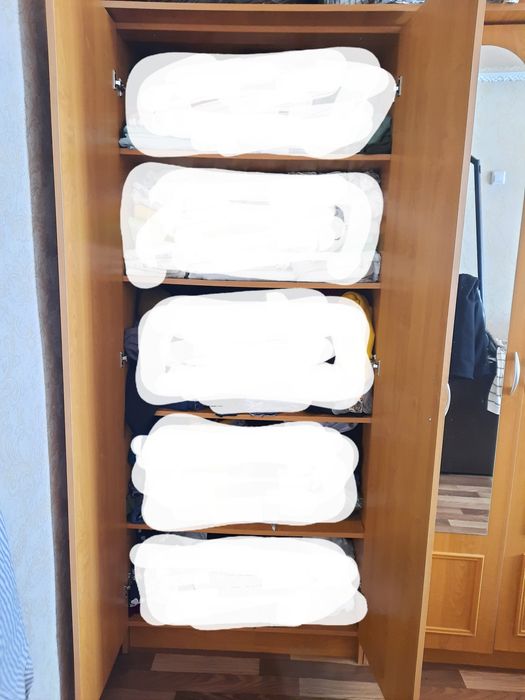Продам спальный гарнитур
