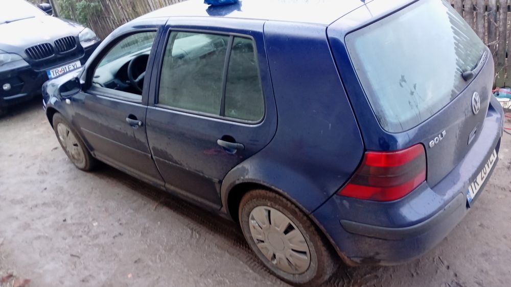 Vând golf 4 1.9 tdi atd