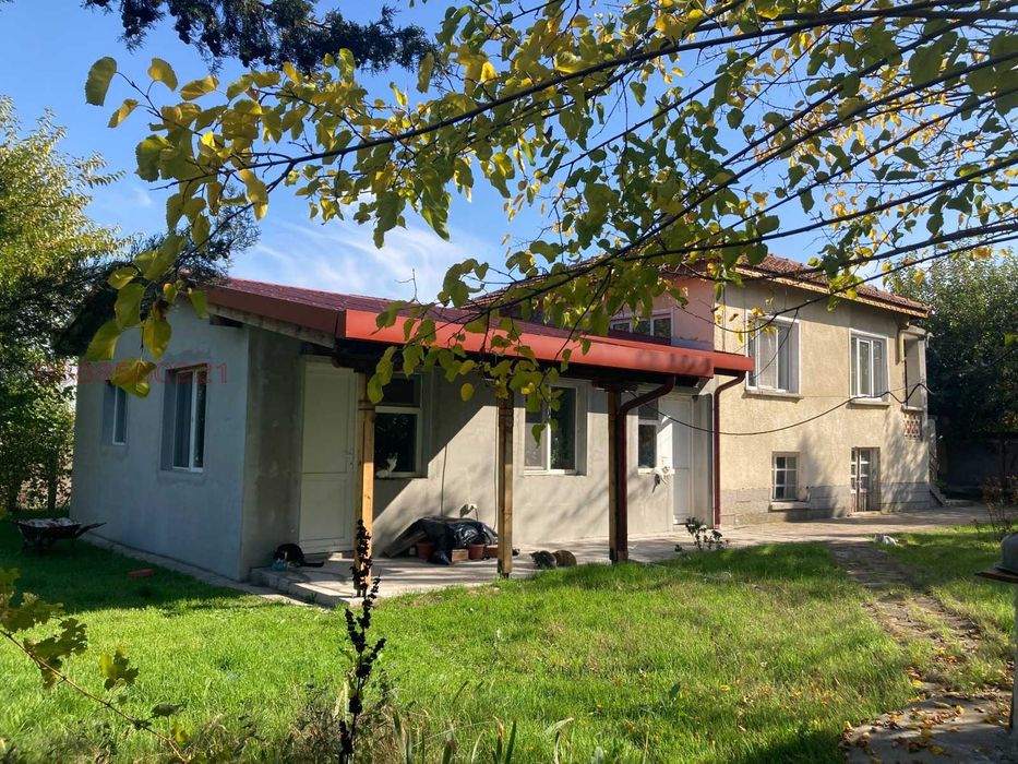 Продава се Къща в Първомай - 203 кв.м за 276 €/кв.м - Снимка #5