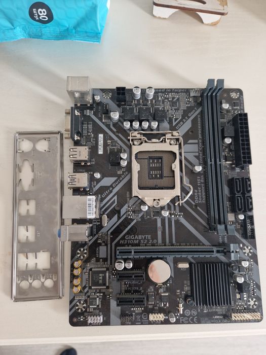 Материнская плата gigabyte h310m