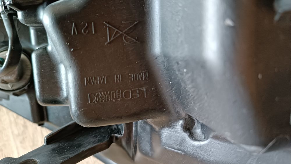 Фара Субару Форестер 2023