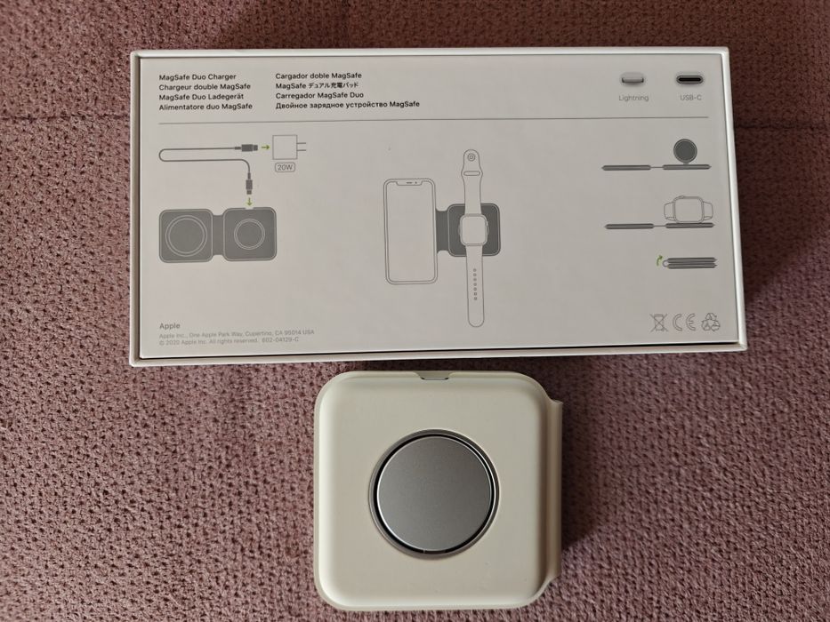 Apple MagSafe Duo безжично зарядно