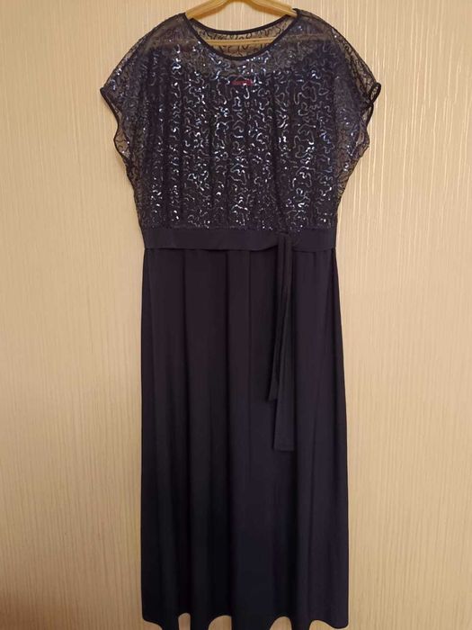 Продаю вечернее платье