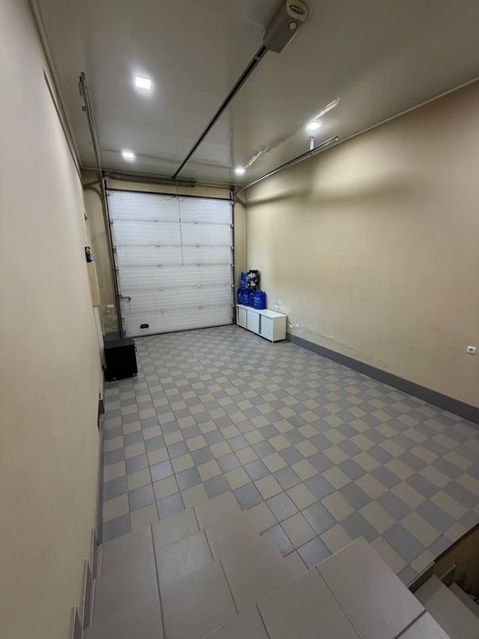 Zangota Tokzorda yevro remontli jihozlari bilan 2 qavatli uy sotiladi