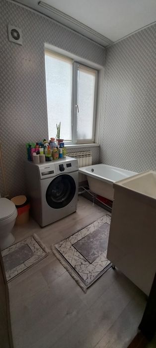 Два дома стоят 18 млн