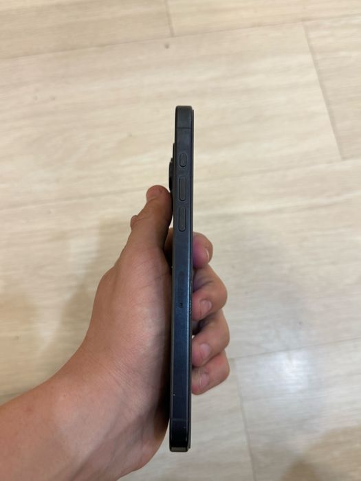 iPhone 15 Pro Max,есть дефект