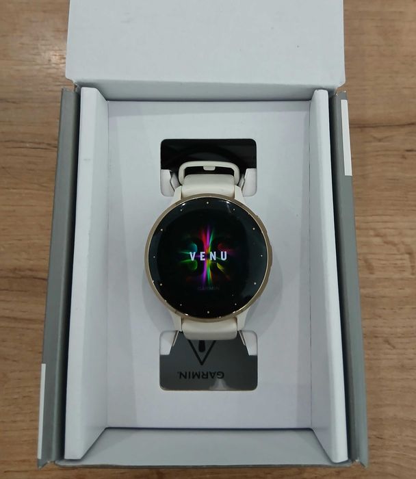 Часовник GARMIN Venu 3S