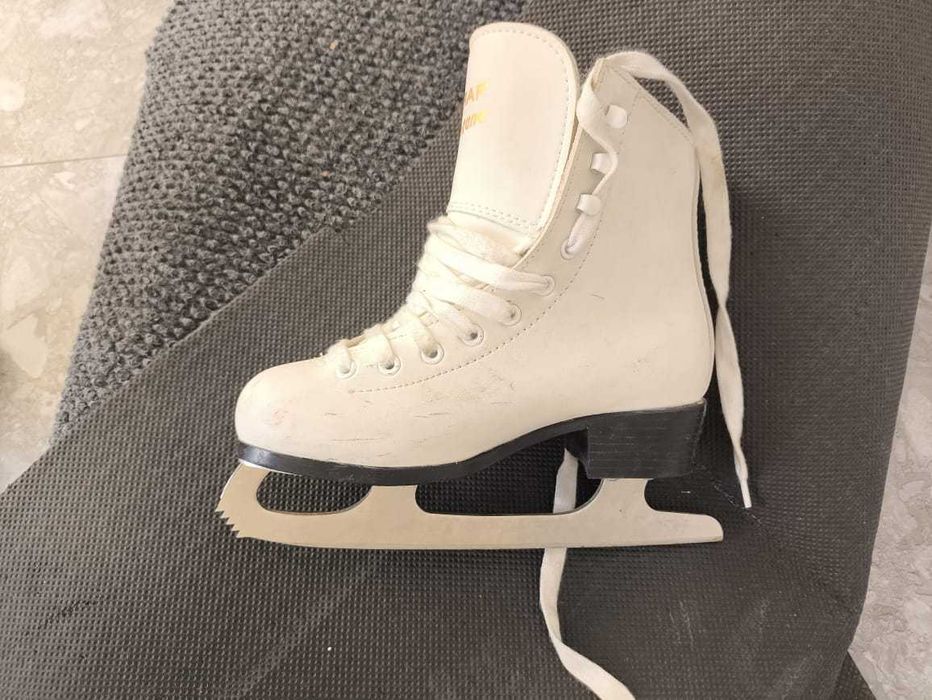Коньки для фигурного катания для девочек размер 32 белые