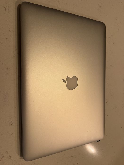 Vand MacBook Pro