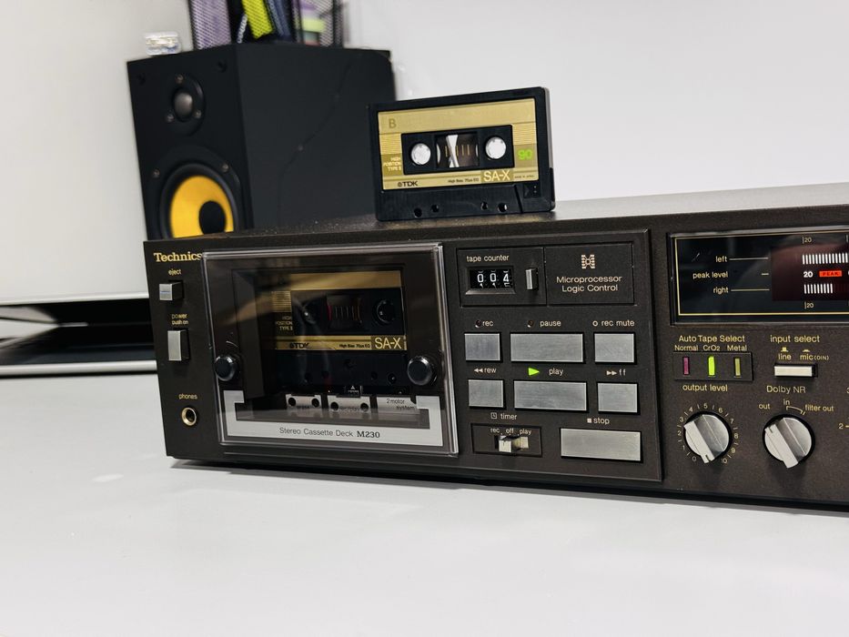 Deck de colecție TECHNICS M230,microprocessor,sunet calitativ,JAPAN !