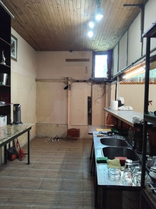 Дава се под наем Магазин в Горна Оряховица - 140 кв.м за 612 € - Снимка #8