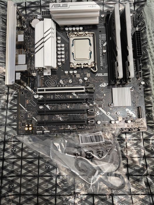 Ultra 7 265f + Asus B860M Max Gaming AX+ 32Gb DDR5