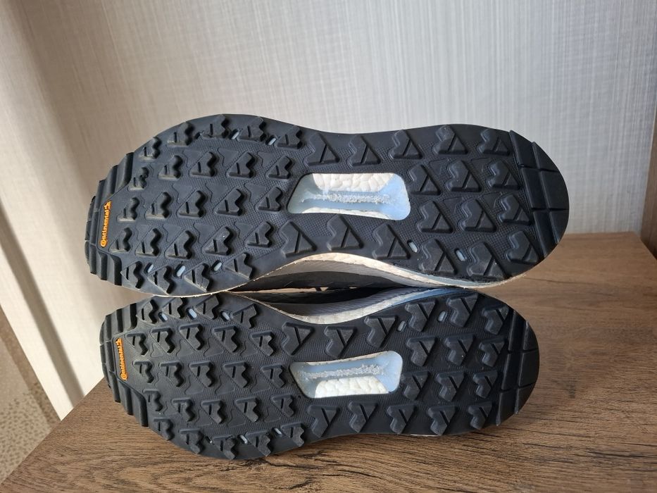 Adidas Terrex маратонки 41 номер.