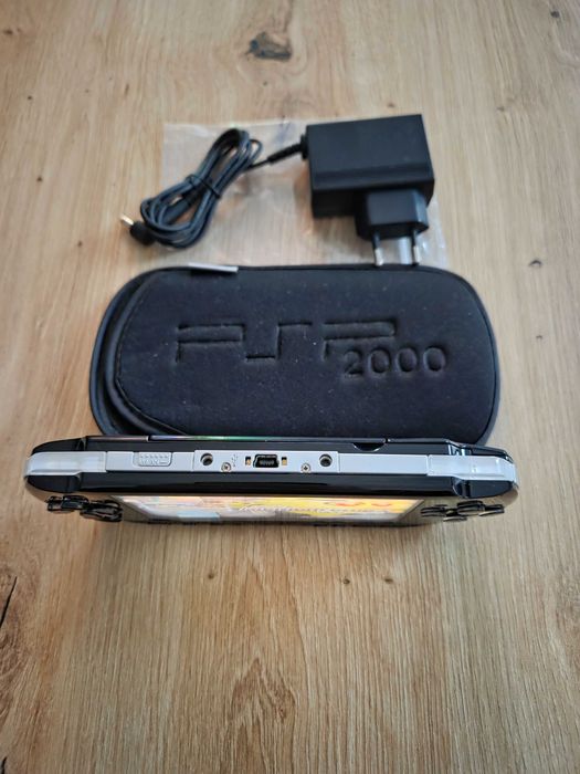 Jucărie PSP Sony 3004 modat 32gb Sandisk cu adaptor stare impecabila