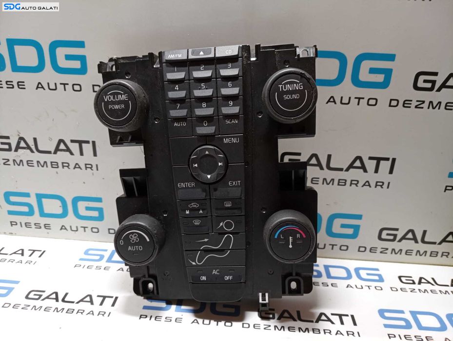Interfata Panou Consola Comanda Buton Butoane Control Radio CD AC Clima Climatronic Cu Mufa Sparta Volvo C70 2005 - 2013 Cod 8697155 [M4522]