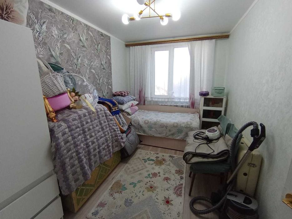 продается дом в центре города