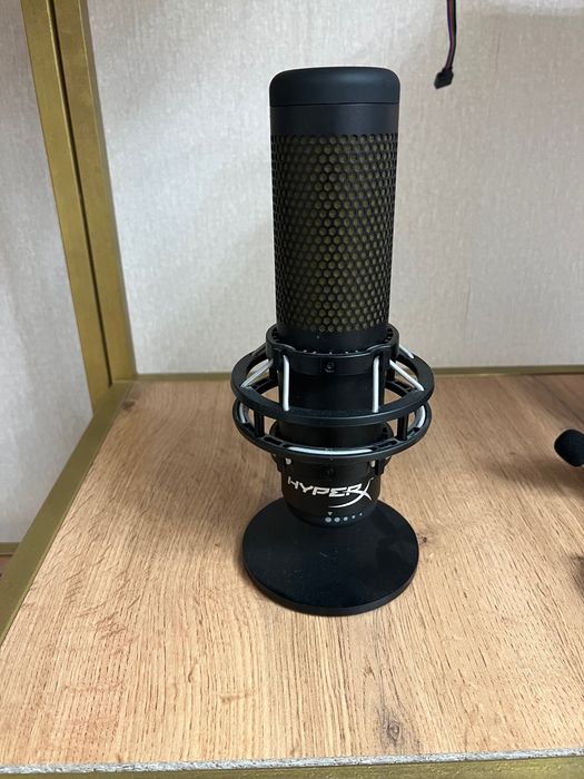 HyperX микрофон профессиональный