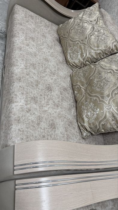 Продается диван 3/1