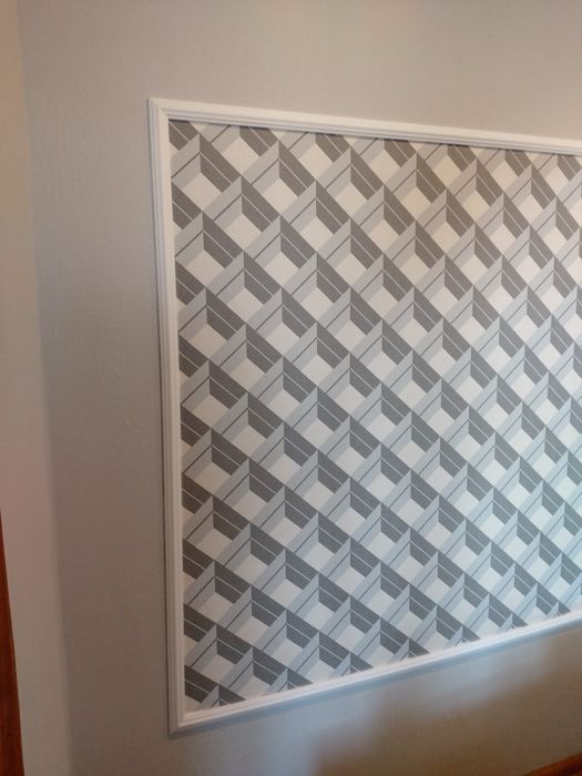 Поклейка Обоев Галтелей