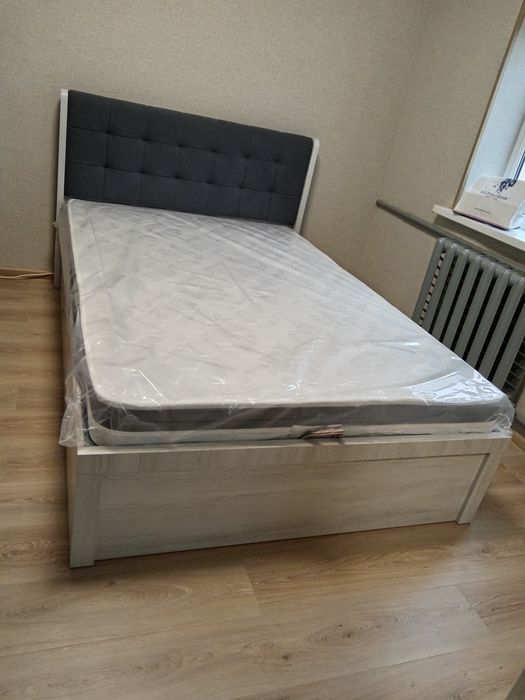 Супер скидка! Кровать полтара с подёмным механизм