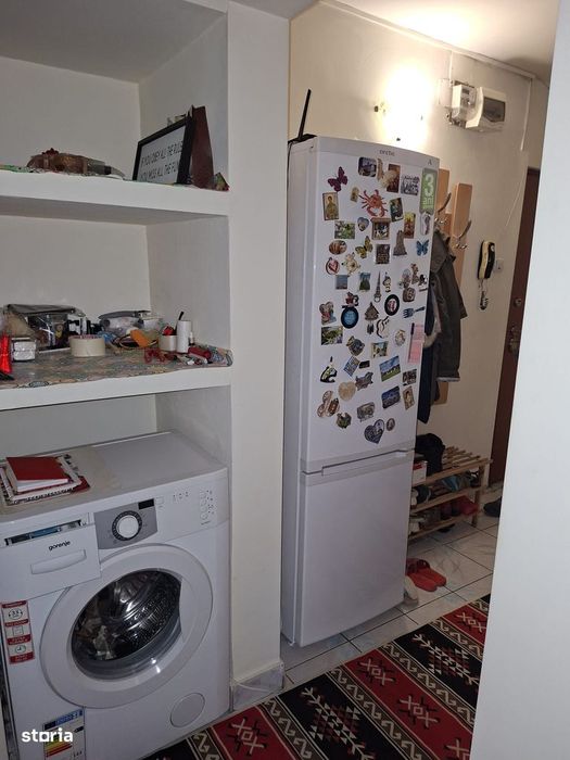 Apartament cu 2 camere de vanzare in zona Rahova, Vicina