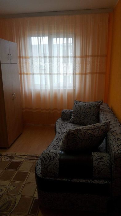 Apartement 3 camere - mobilat