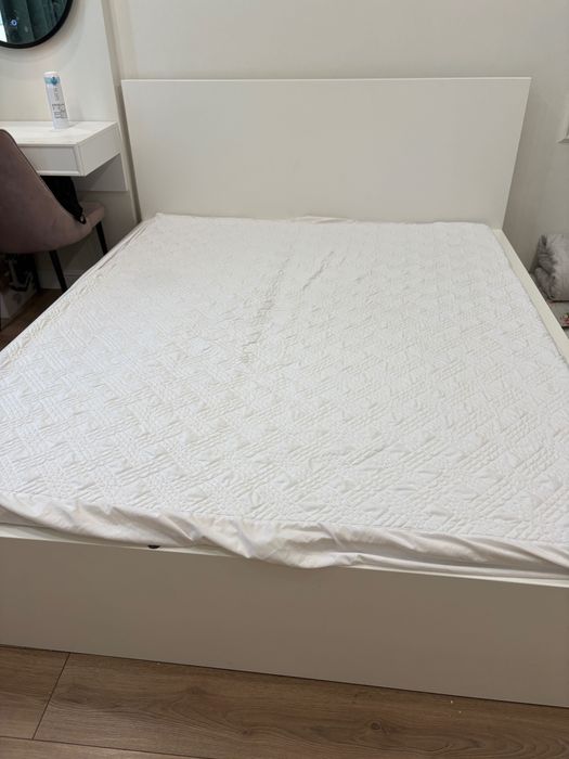 Продам срочно Кровать Ikea