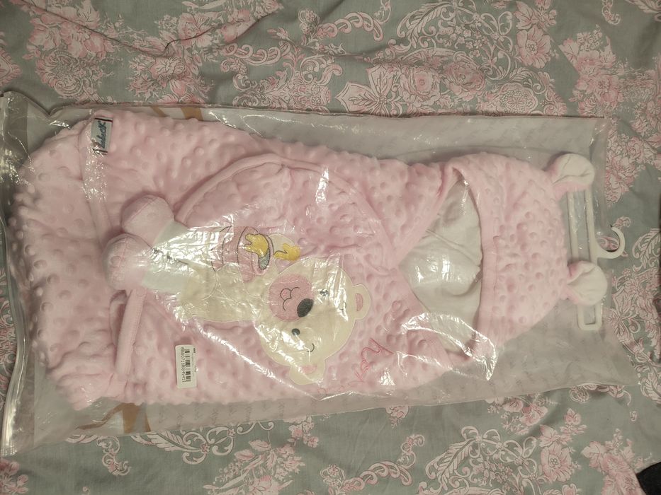 Порт за бебе момиче