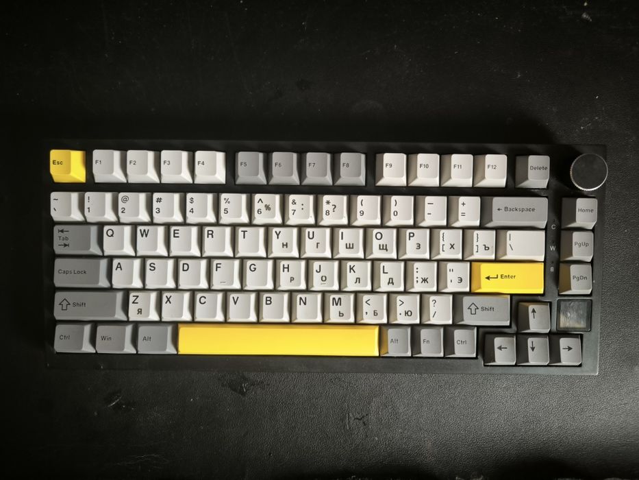 Продам Корпус + 6 ARGB вентилятор