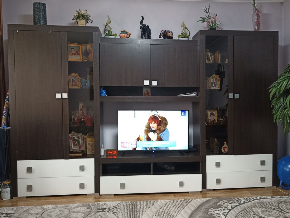 Срочно продам стенку