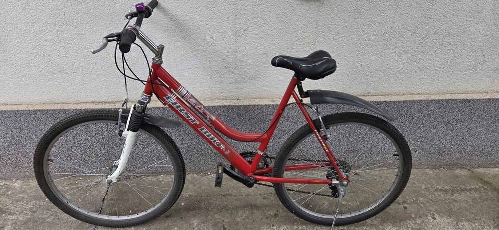 Bicicletă First Bike