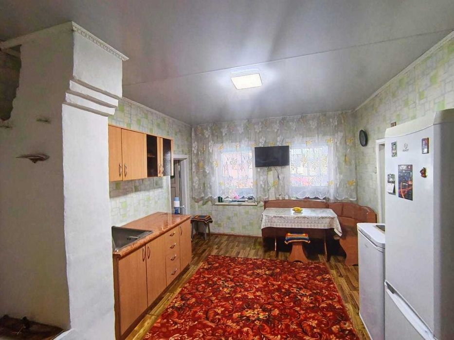 Продается частный дом с.Петерфельд 90 кв.м