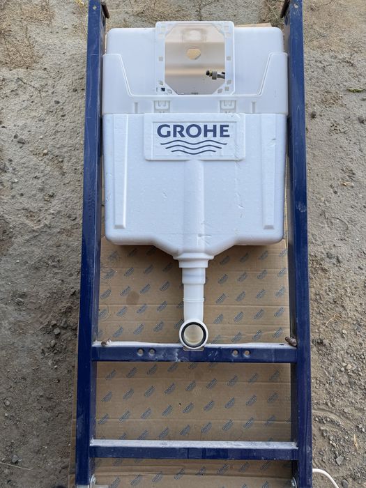 Инсталляция GROHE для подвесного унитаза