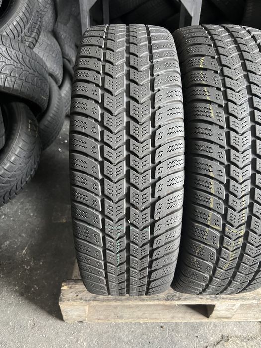 2 anvelope de iarna 225/75/16 C Semperit!