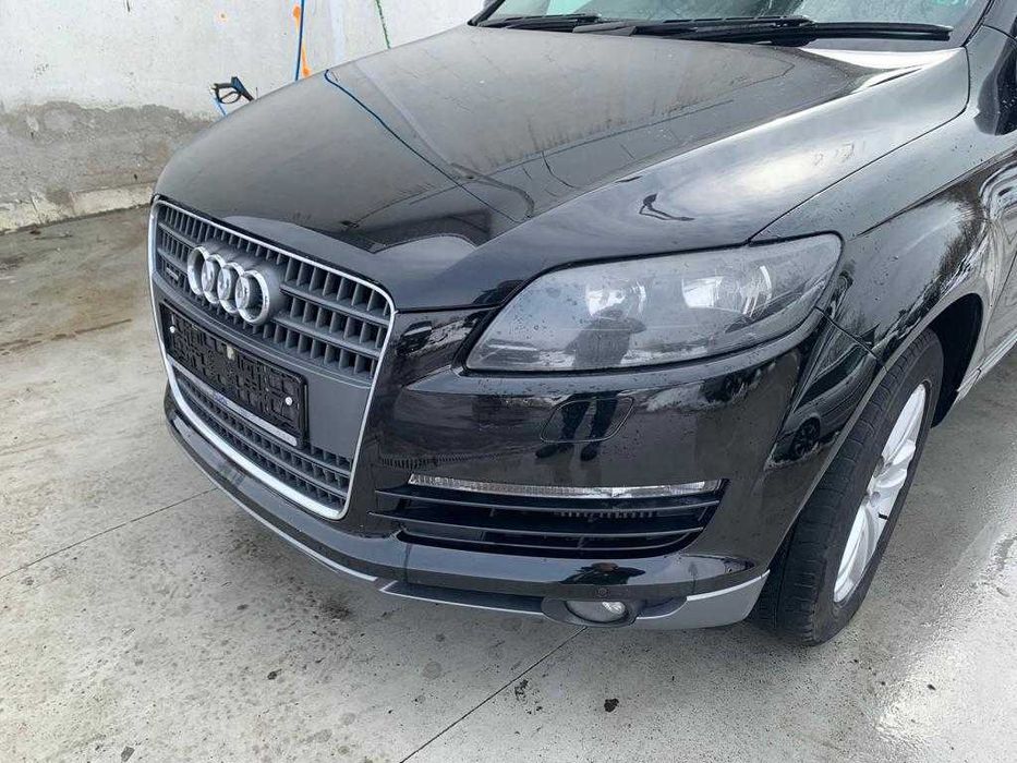 Dezmembrez audi Q7 3.0 tdi BUG/bara fata q7/capota audi q7/far/
