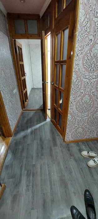 Самарканд шахри,  Селхоз институт рупарасида 3 хоналик уй