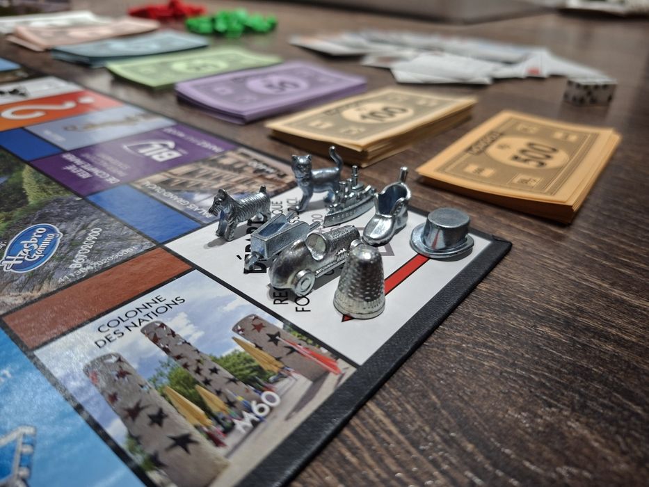 Монополи Люксембург / monopoly Luxembourg рядка версия на монополи която от години не се продава