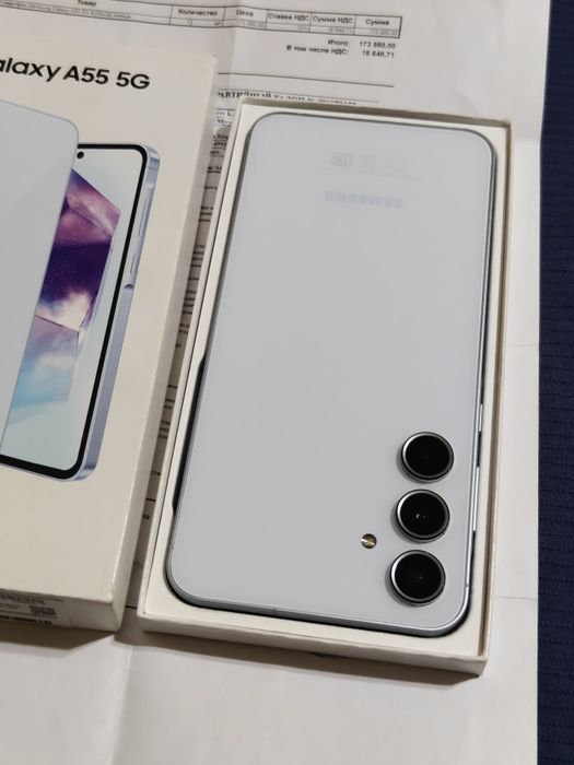 Samsung A55 256 gb Ram 8 5G EAC