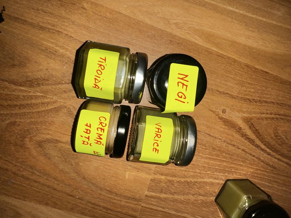 Creme 100% naturale – făcute din plante