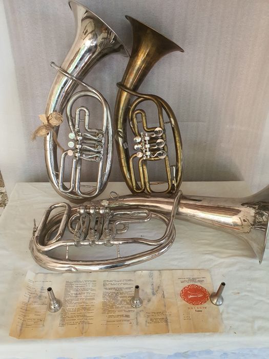 Музыкальный инструмент Тенор