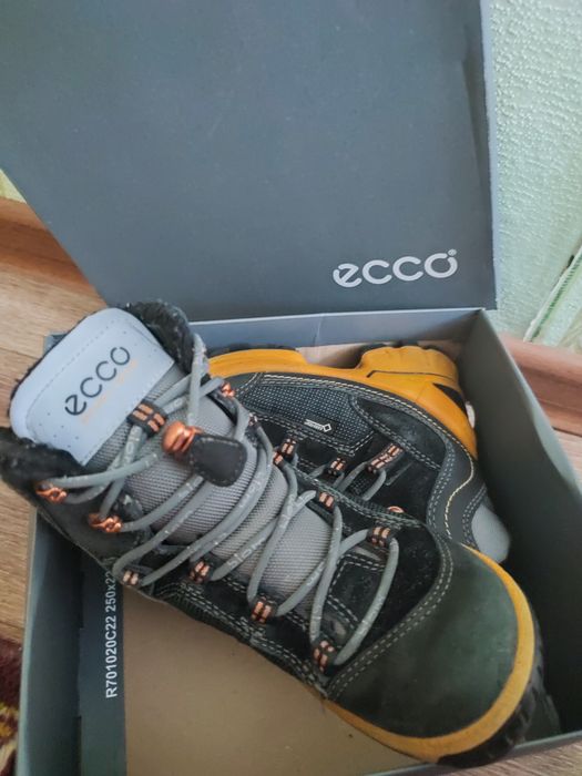 Ecco  зимние сапоги р.31