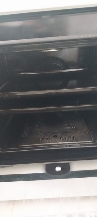 Gaz plita ROYSON sotiladi.