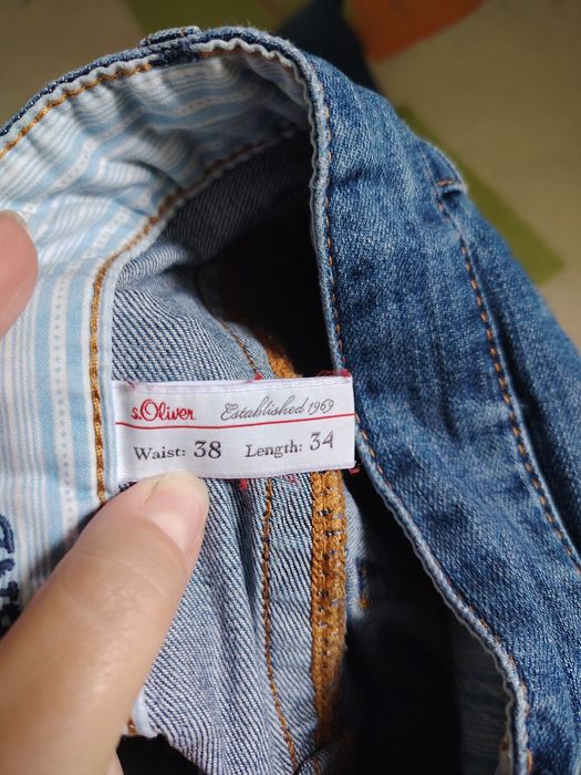 Blugi sOliver bărbat,nu Dsquared, Armani