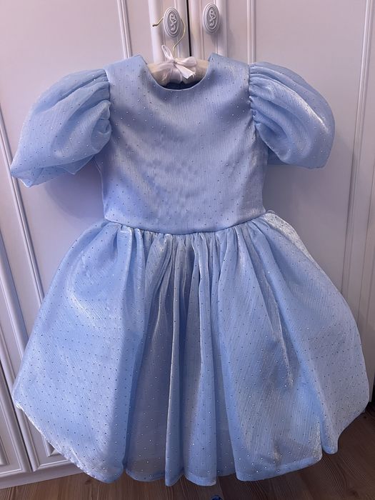 Официална рокля Petite  Fleur,обувки,диадема.