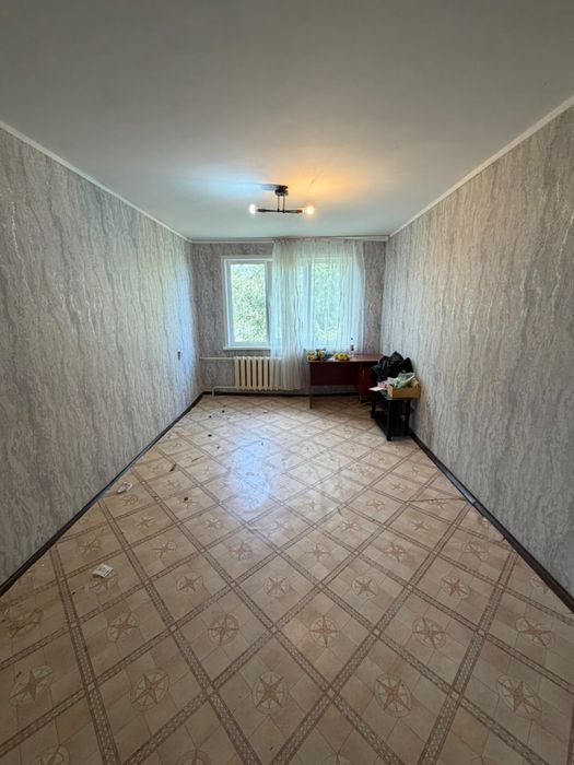 Продам квартиру в районе Революции