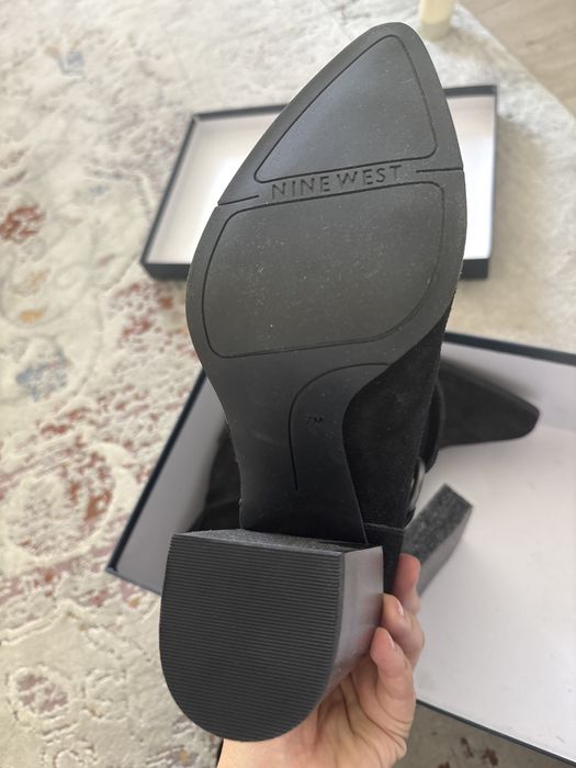 37 рр Ботиник nine west