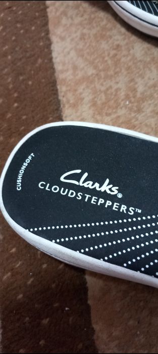 Papuci slapi Clarks eva