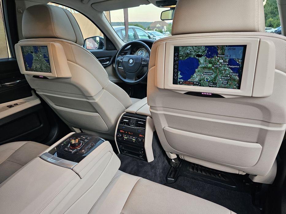 Bmw 730d Long 5 butoane Full options.Rate cu buletinul!